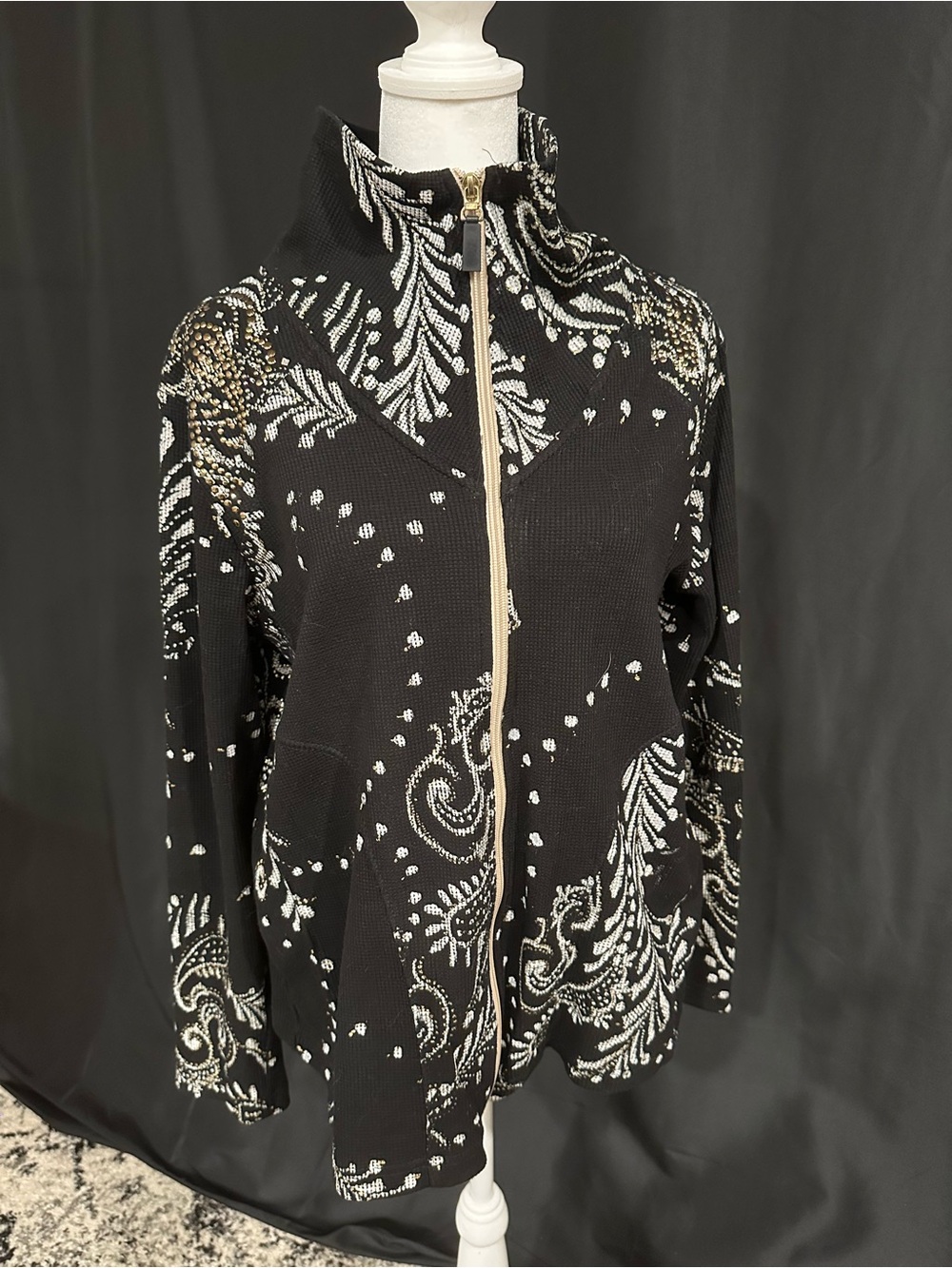 Onque Casuals Black Zip-Front Paisley Print Jacket with Gold Accent